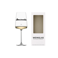 Weinglas Büsum Skyline
